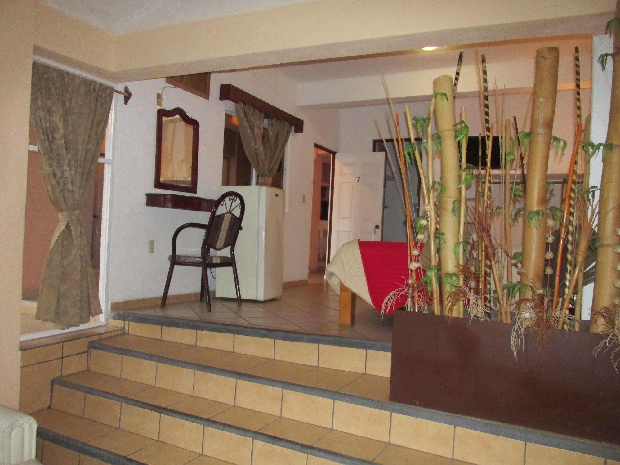Hotel Albatros Manzanillo Dış mekan fotoğraf