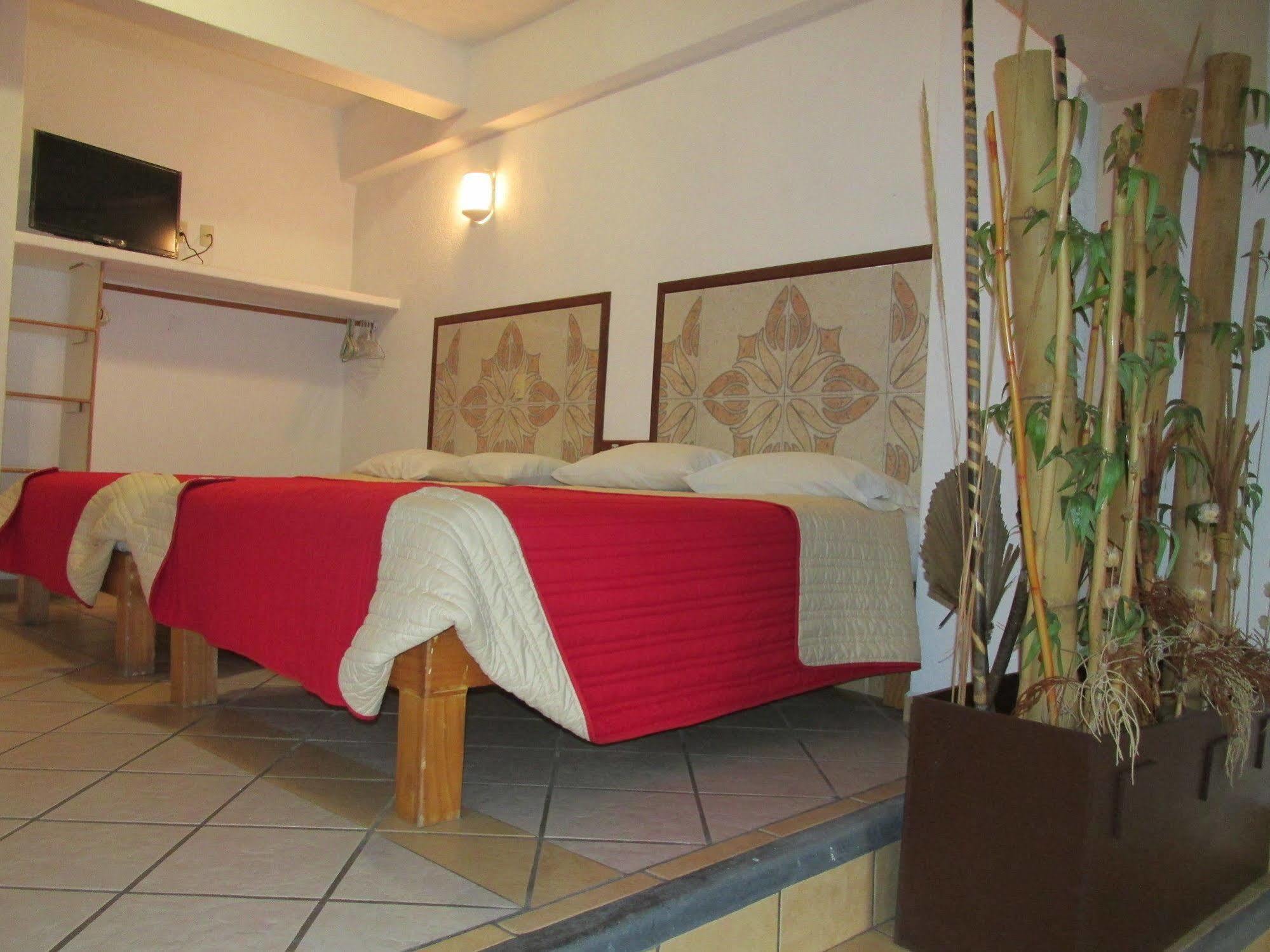 Hotel Albatros Manzanillo Dış mekan fotoğraf