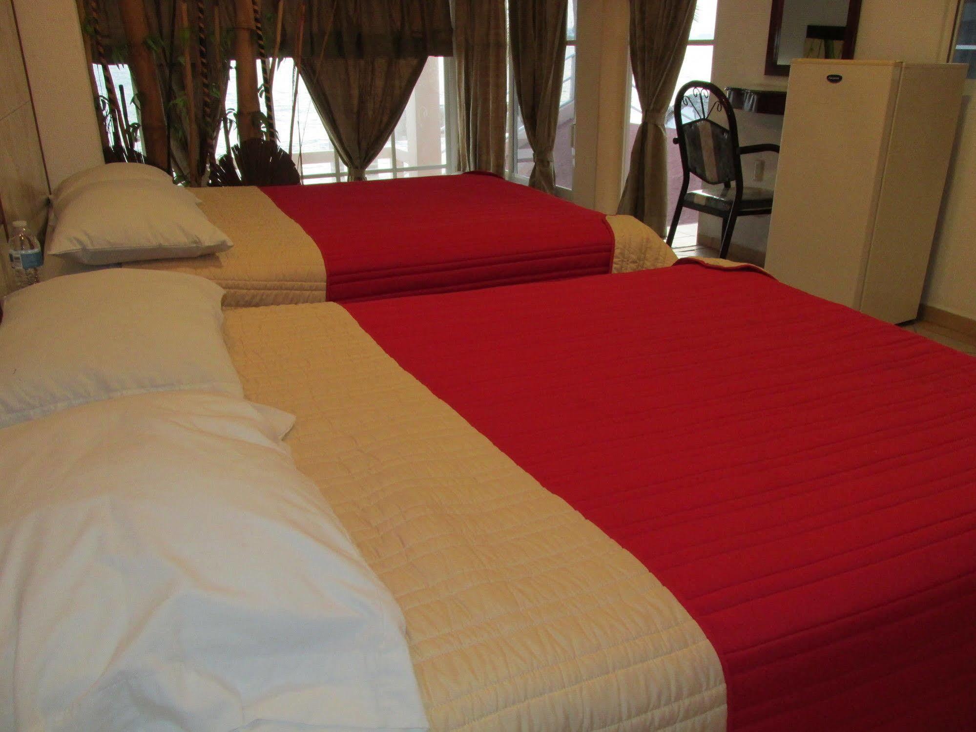 Hotel Albatros Manzanillo Dış mekan fotoğraf