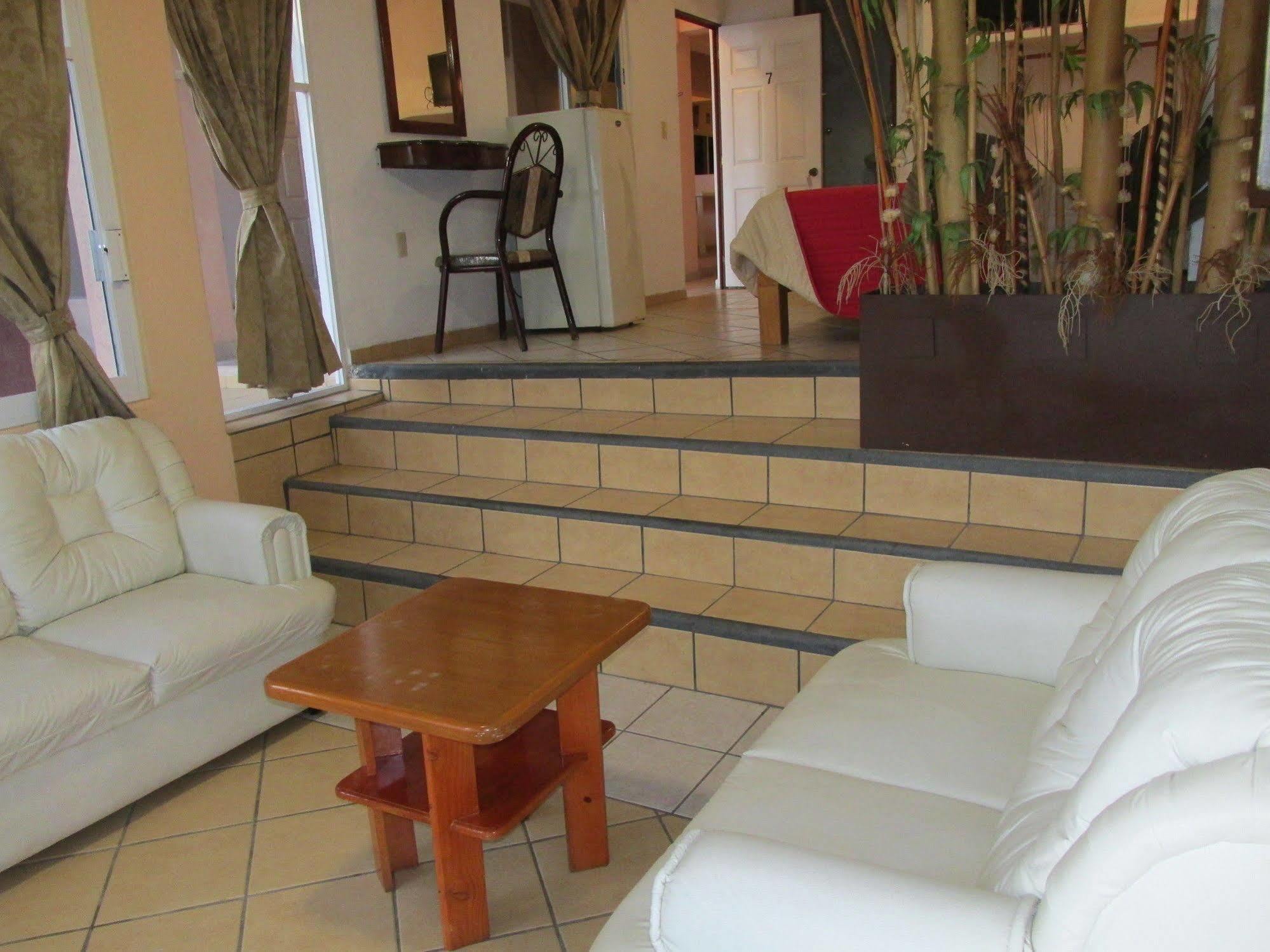 Hotel Albatros Manzanillo Dış mekan fotoğraf