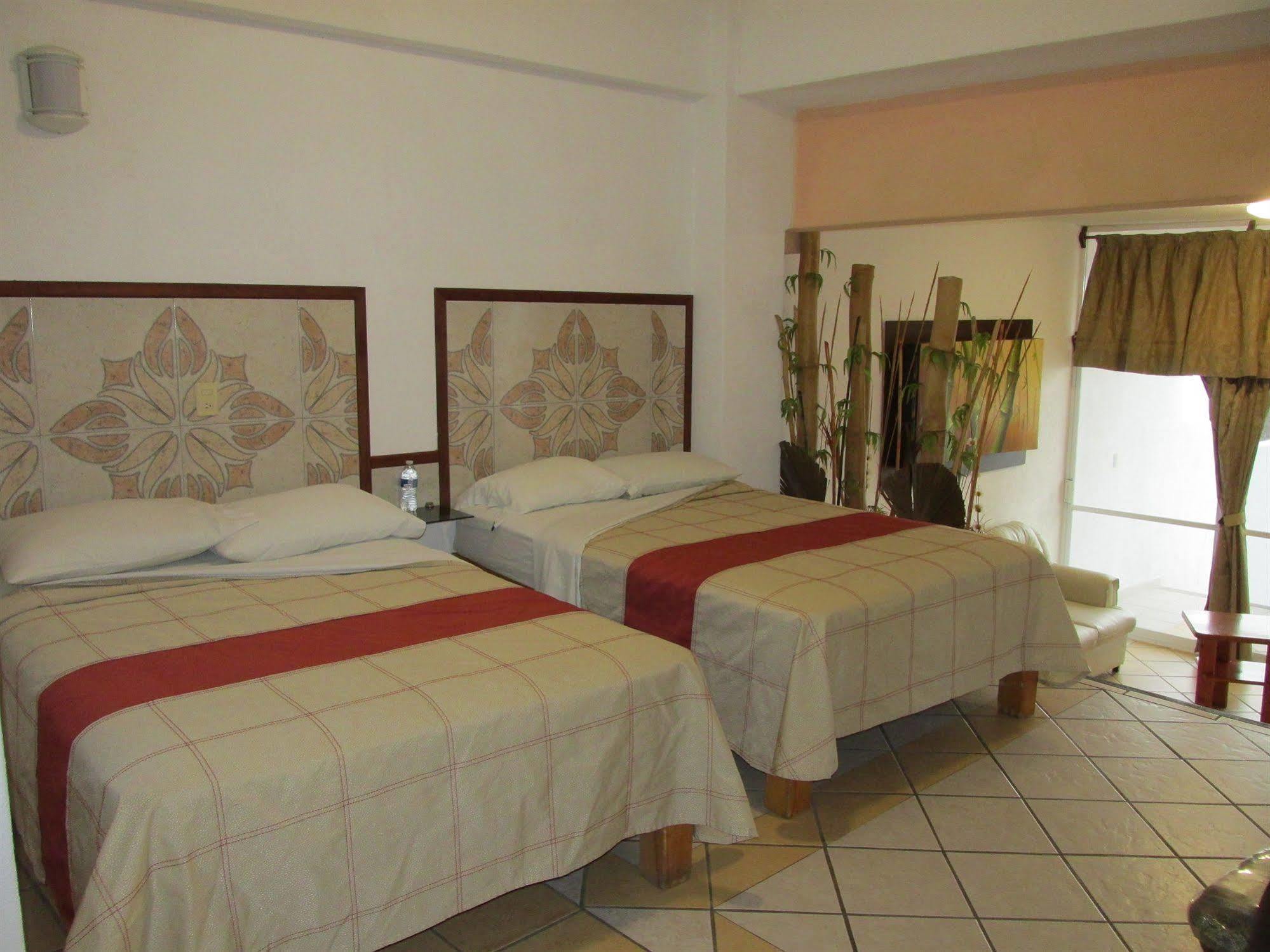 Hotel Albatros Manzanillo Dış mekan fotoğraf